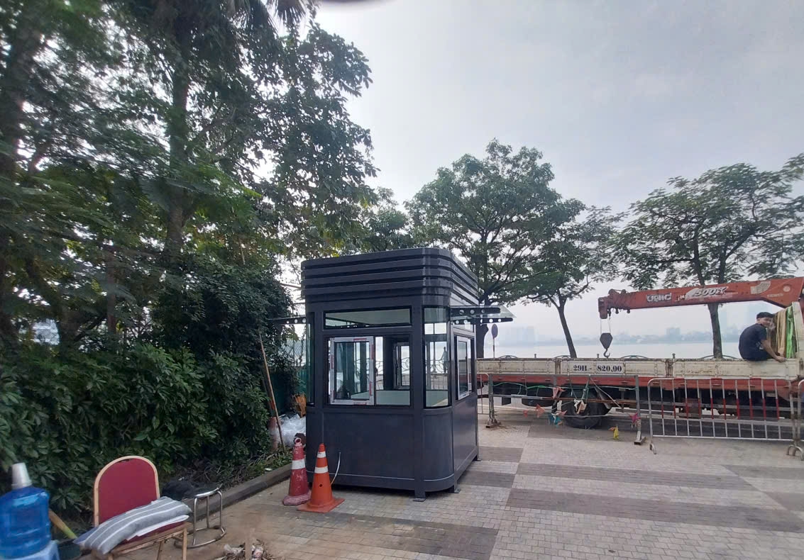 Nhà bảo vệ có kiến trúc hiện đại